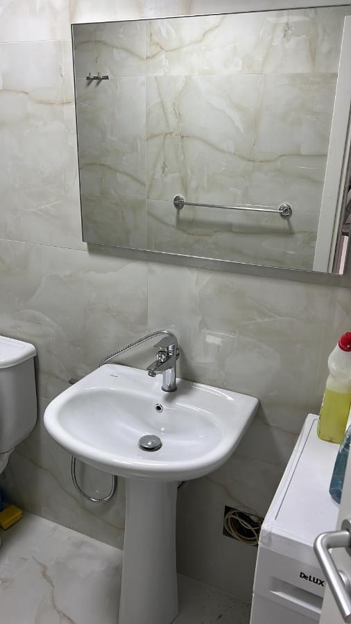 Hq Apartment In Center Tirana Exterior foto